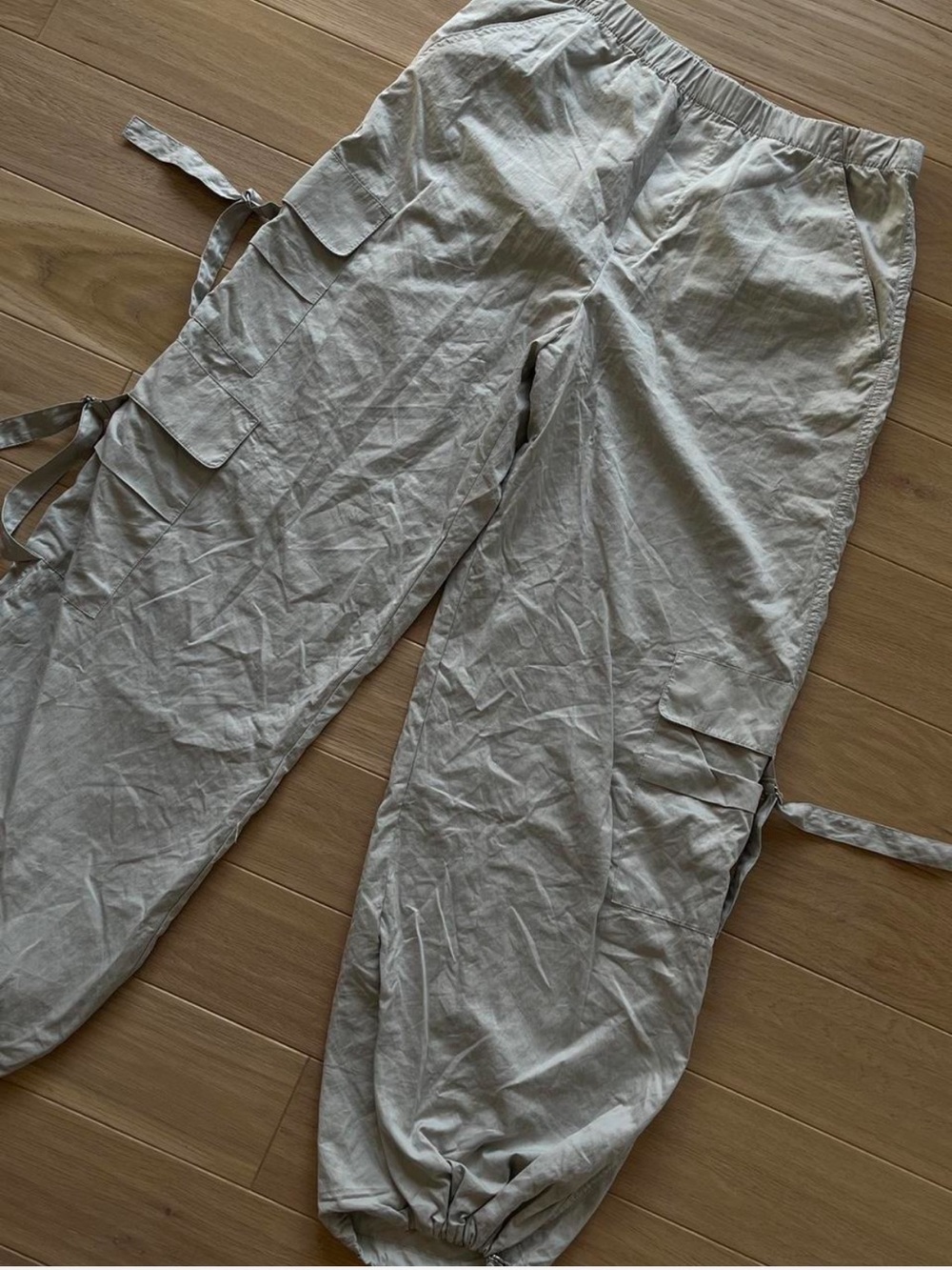 Zara White/Grey Parachute Cargo Pants